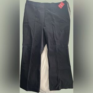 Spanx XL/TG Polished Kick Flare pant in Classic Black NWT